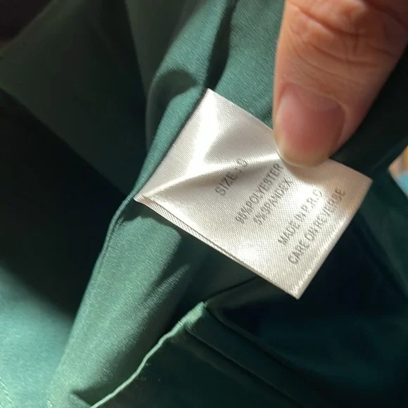 Heiress Emerald Green Satin Corset Top - Picture 4 of 7